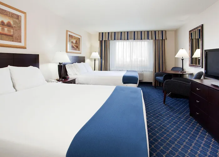 Hotel Express & By Ihg 3*